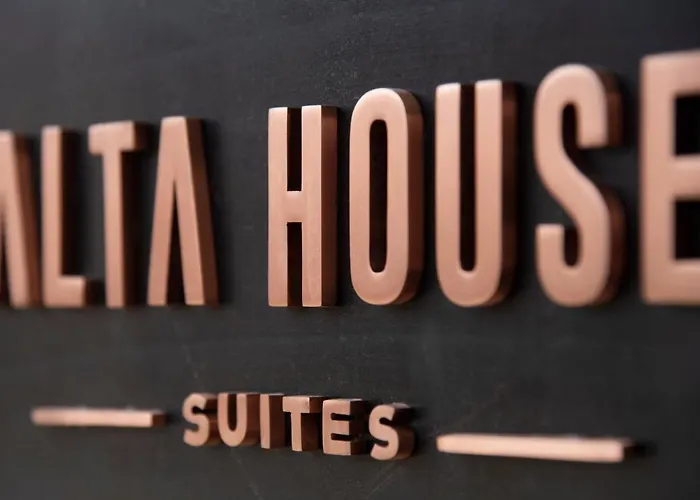 Alta House 4 Vents Апартаменты *